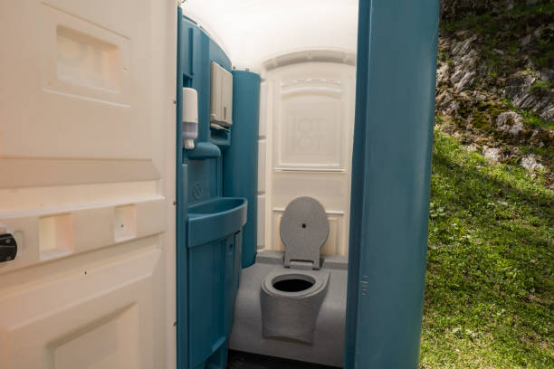 Portable Toilet Options We Offer in Plymouth, IN